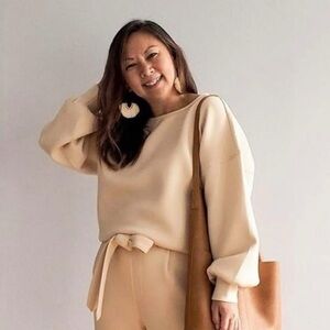 Leze The Label Oat Crewneck Sweater